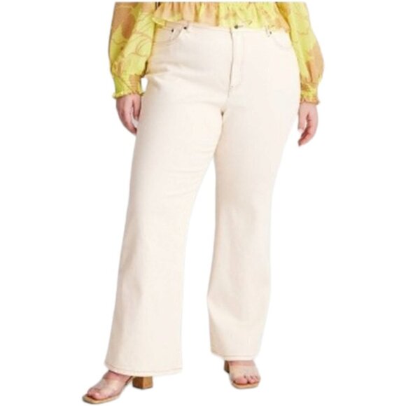 WOMEN'S FLARE LEG DENIM PANT | FUTURE COLLECTIVE | 24 - Picture 2 of 11